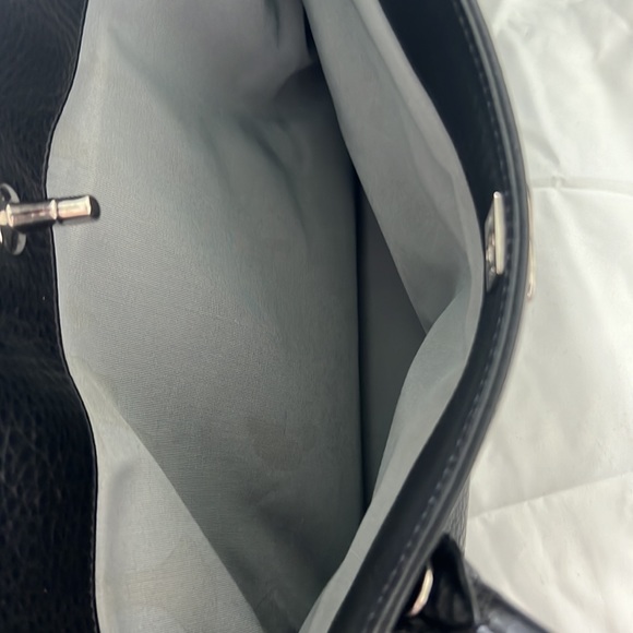 AUTHENTIC - Chanel black executive cerf tote medium. - Picture 8 of 16